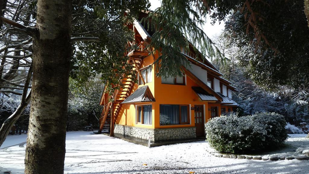 Apart De La Plaza Villa La Angostura Exterior photo